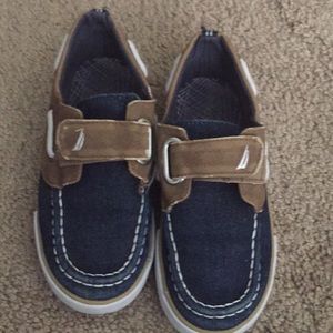 Nautica Boat shoes